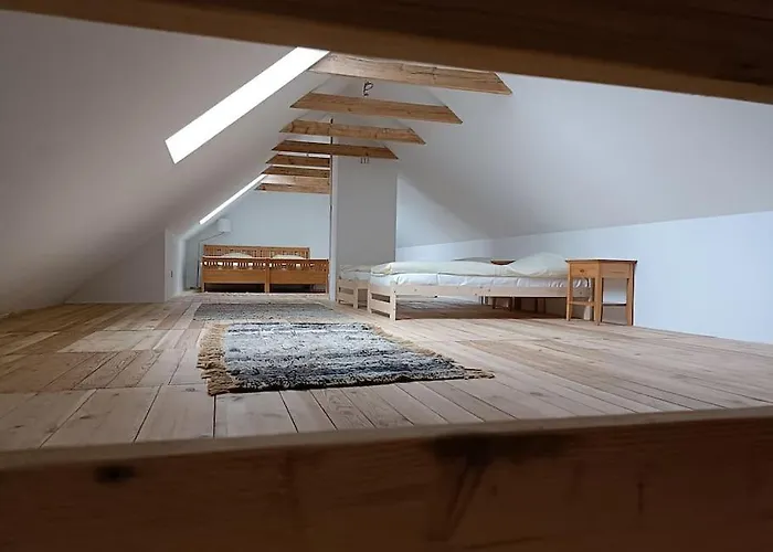 아파트 Mierki66 *